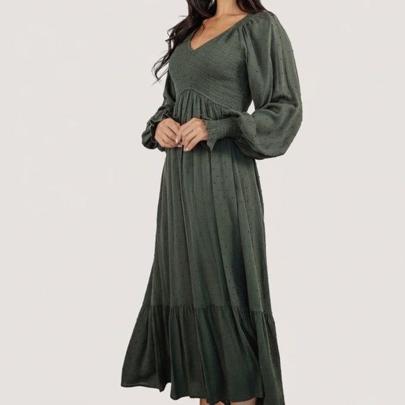 Baltic Born Lainey Smocked Dotted Midi Dress | Deep Olive Size 2XL2XL - Picture 2 of 5
